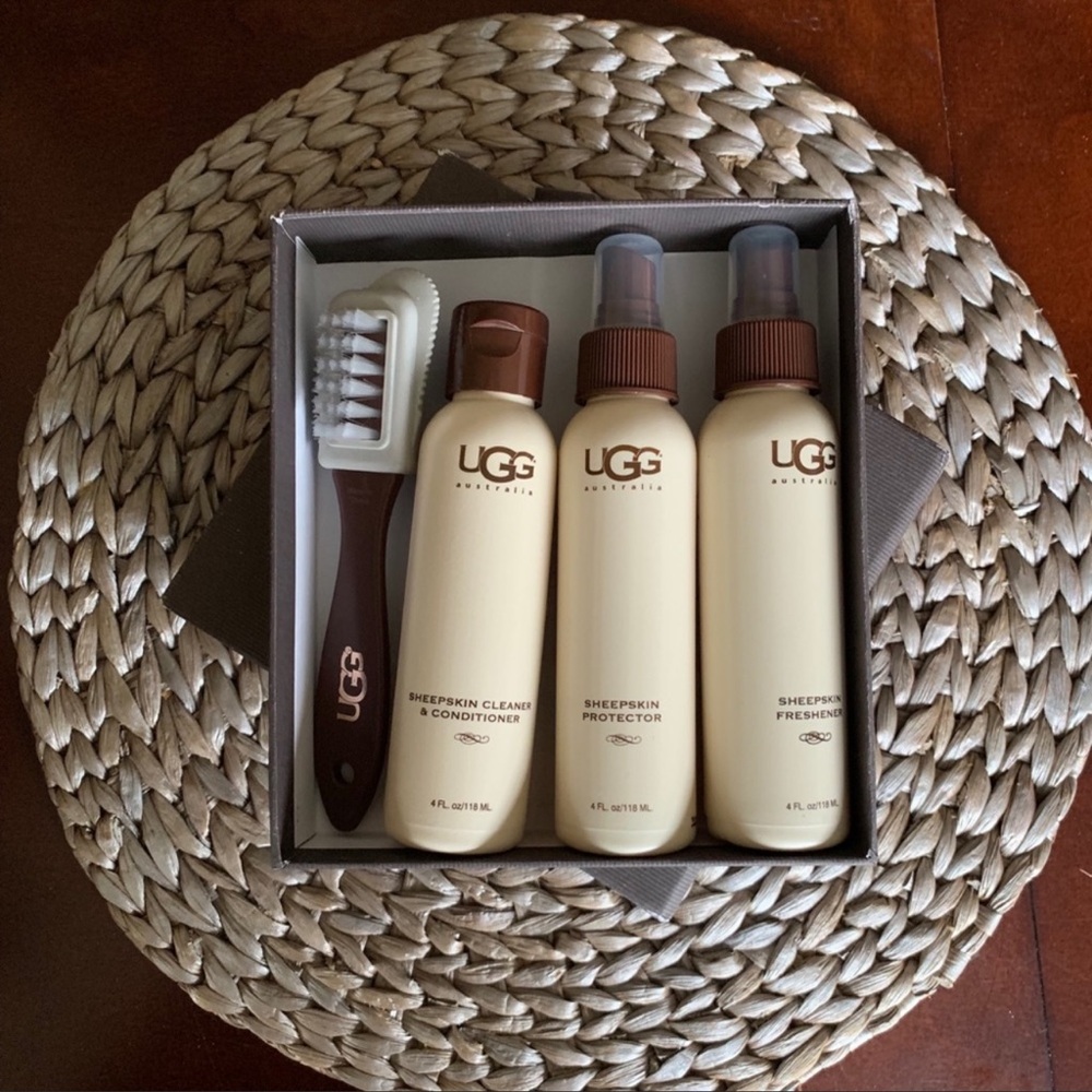 New, Never Used Ugg Sheepskin Care Kit.